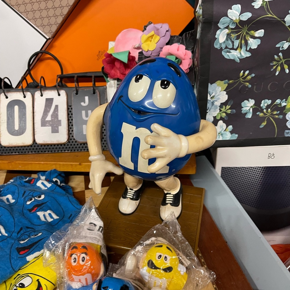 M&M bundle - Picture 2 of 13